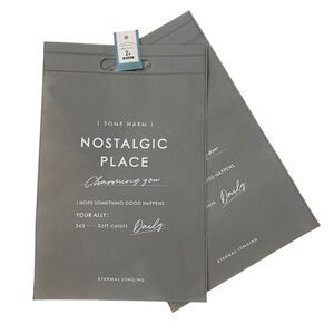Non Woven Gift Bag/Wrapping Series with Handle. Gray/White. 2 PCS.